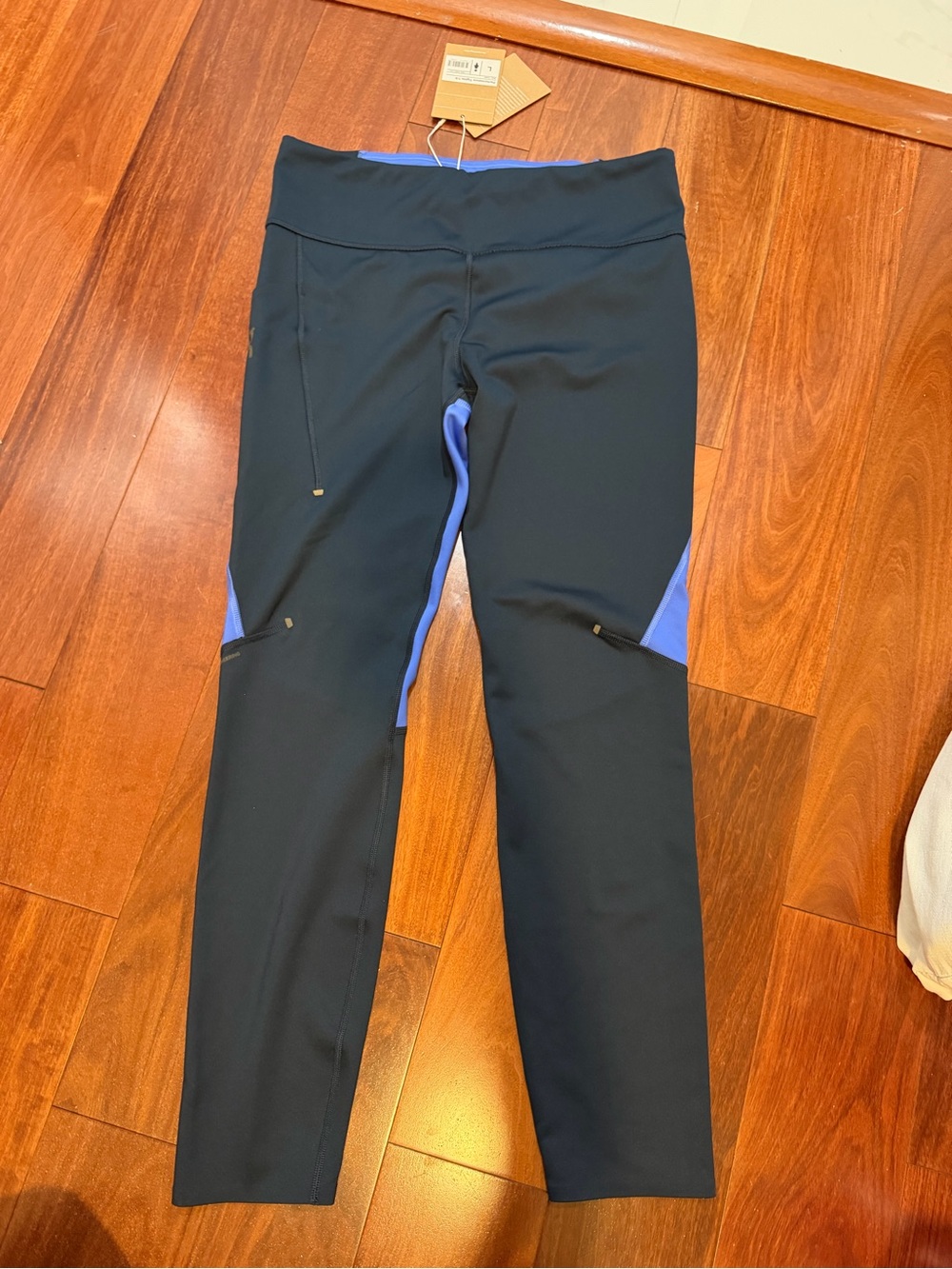 Active Performance Leggings - Black with Periwinkle Panels